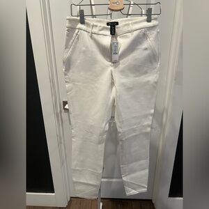 White House Black Market Off-White 6R Skinny Jeans NWT